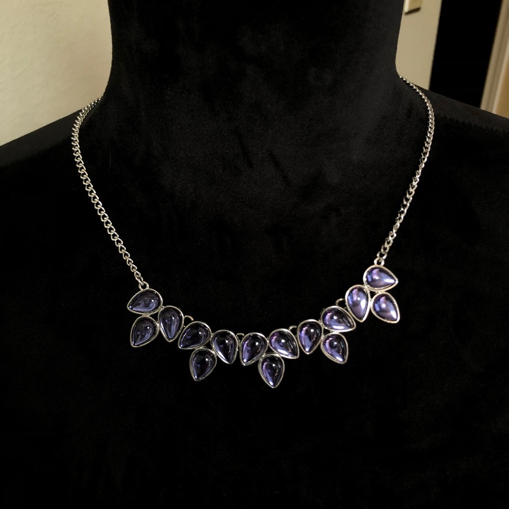 Dreamy Blue Teardrop Accent Necklace